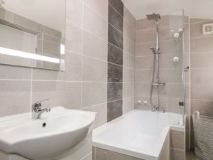 Photo 14- click for photo gallery